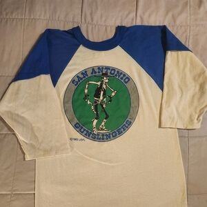 Vintage San Antonio Gunslingers USFL  Team T-shirt